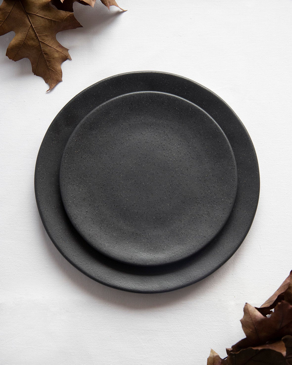 Roda Ardosia 12-piece Dinner Set