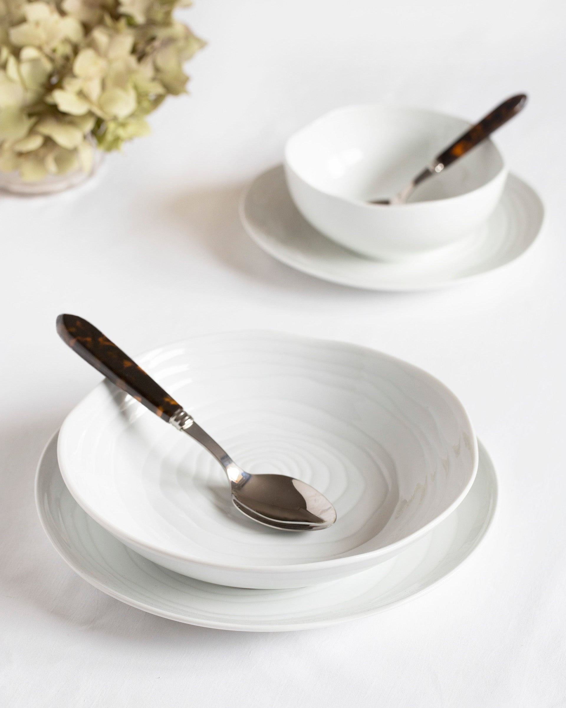 Cubertería 4 piezas Sabre Tortoise