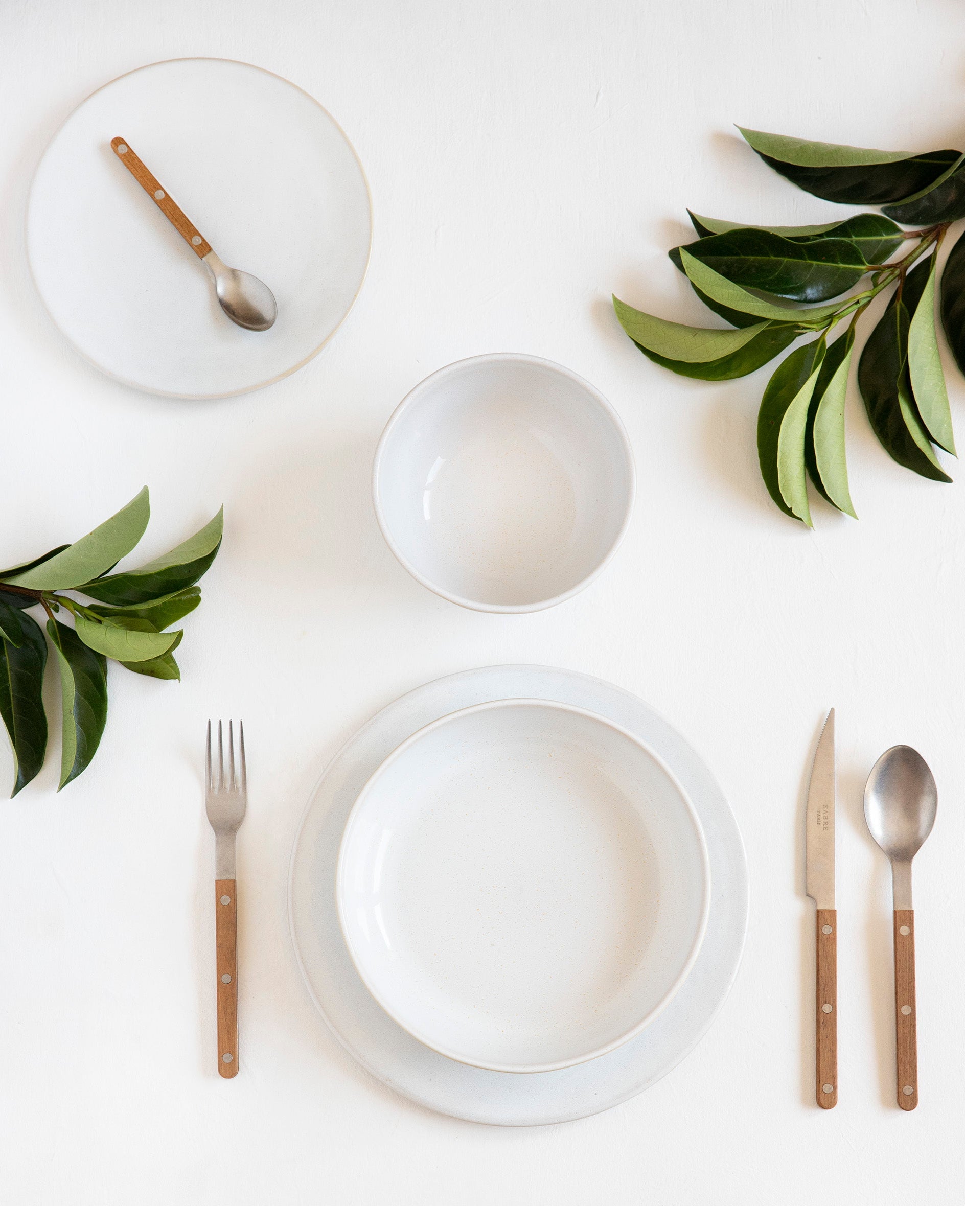 Vaisselle 12 pièces Roda Piedra