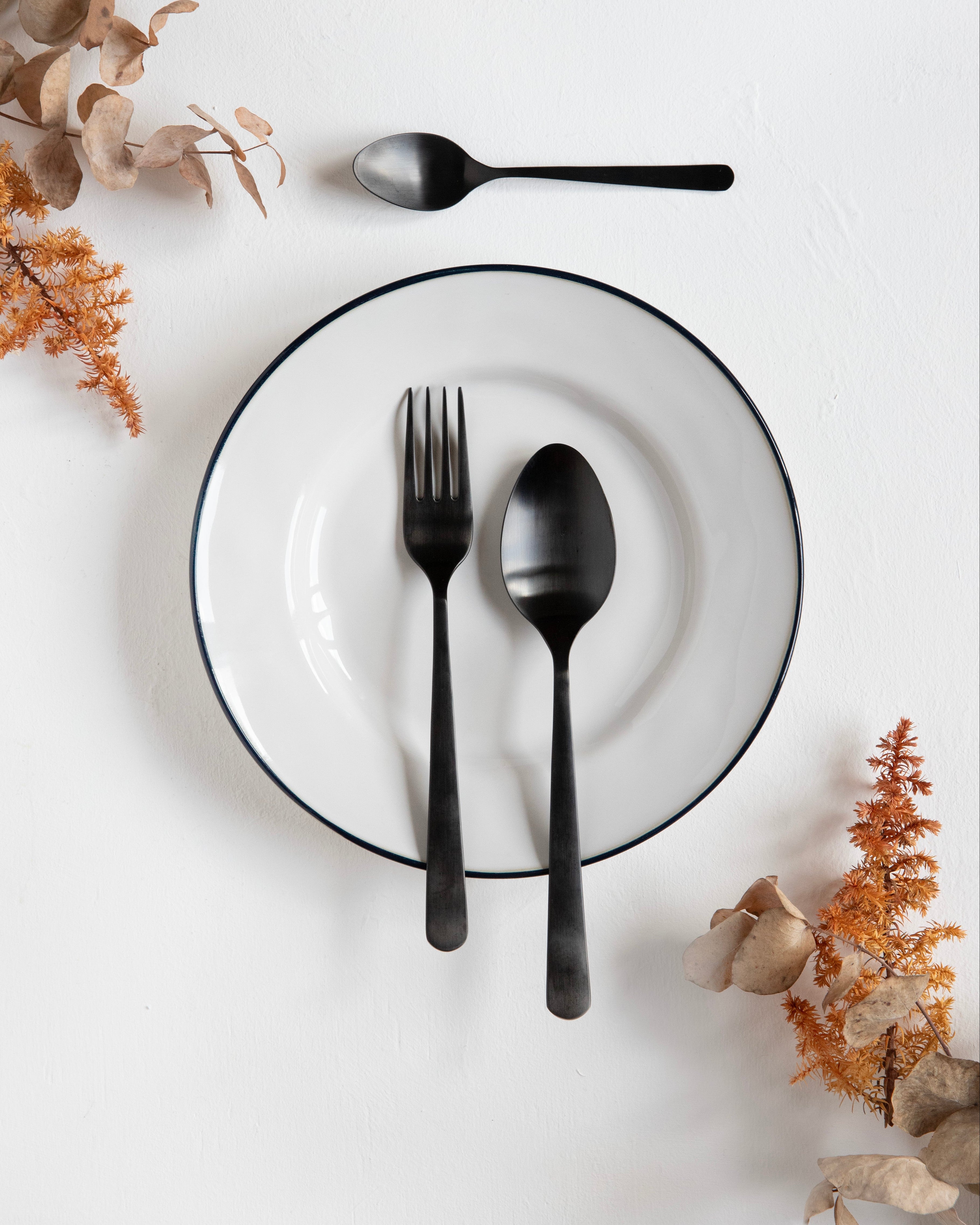 Tribeca Black Matte 24-teiliges Besteckset